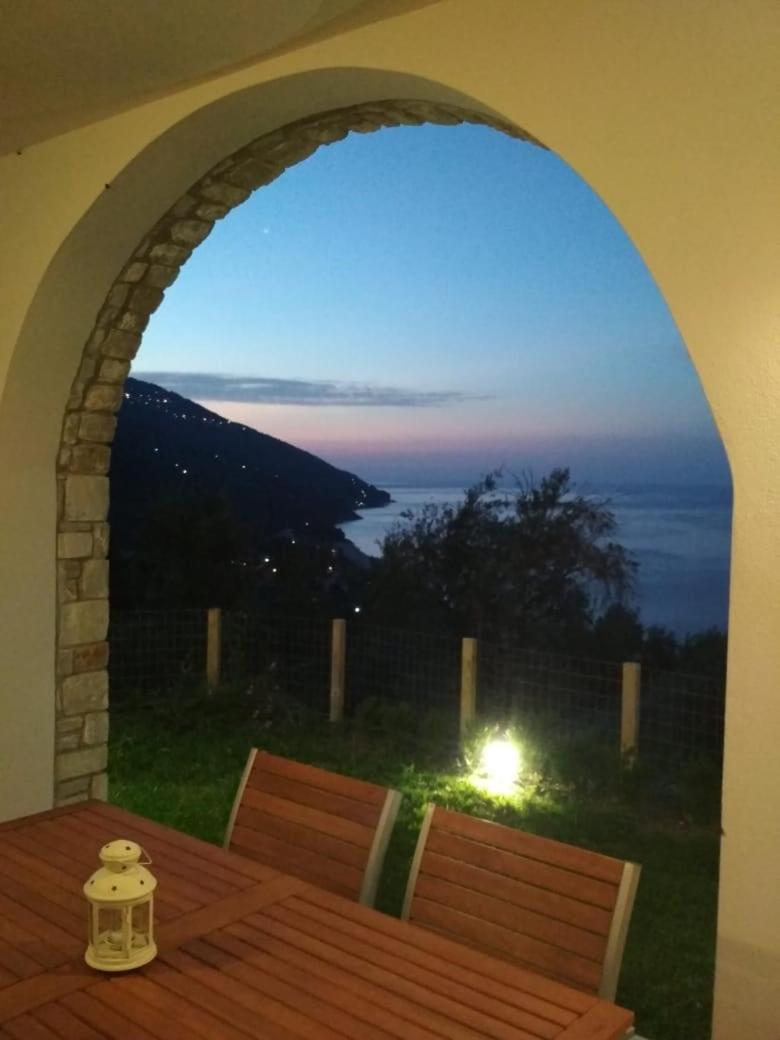 Moses Villa Chorefton Ruang foto